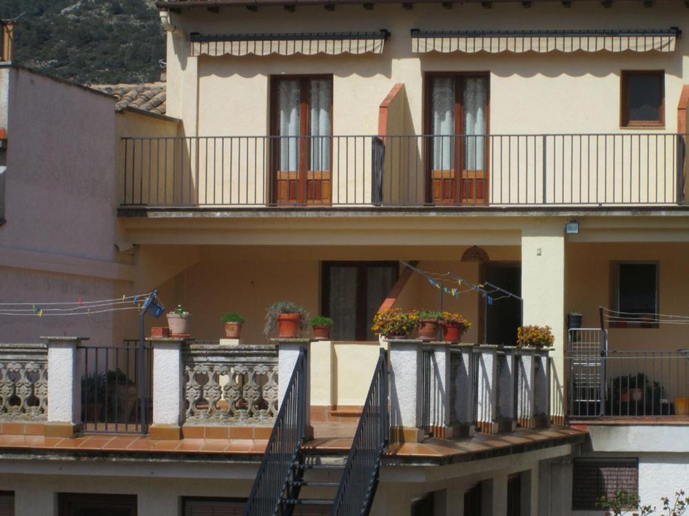 Fonda Urquizu Hotel Beceite Exterior photo